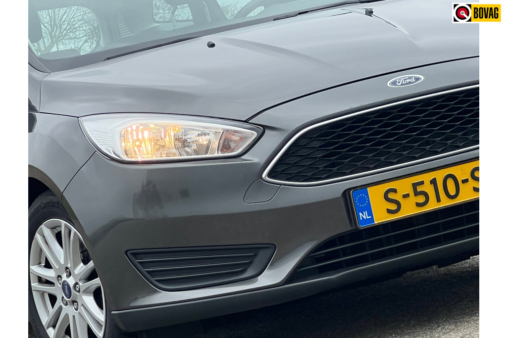 52064911